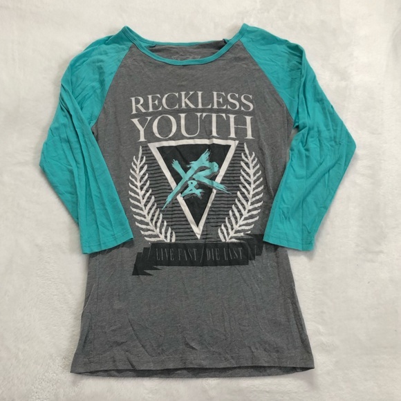 Young & Reckless Tops - Y&R tee